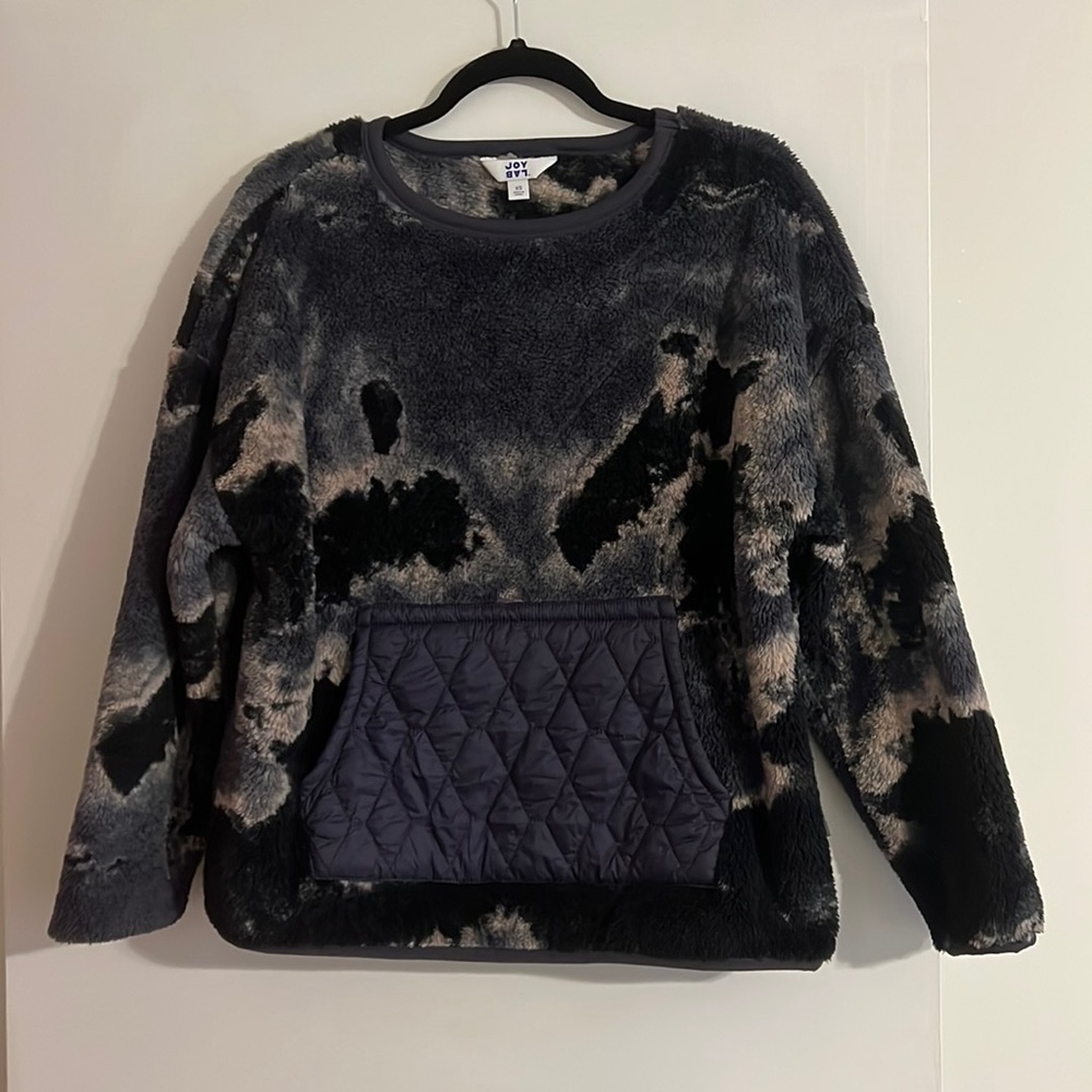 Joy Lab fleece sweatshirt